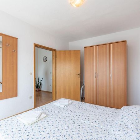 Apartments Mimi Trogir Room photo